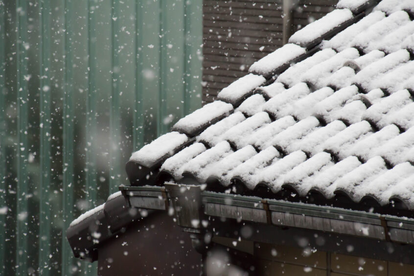 Need a New Roof in Winter? Here’s How Long it Lasts